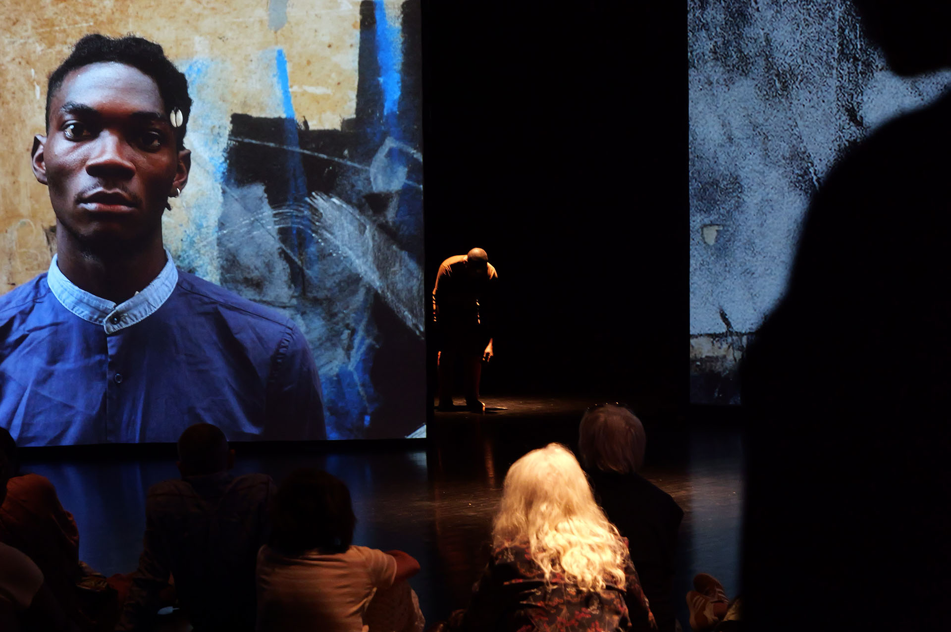 D'Un Lointain si Proche